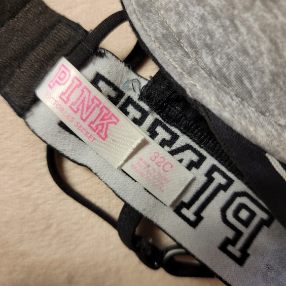 Pink Victoria's Secret- Women's Padded Bra - Picture 6 of 6